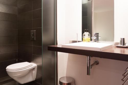 Apartamento Via Augusta 153 Барселона Экстерьер фото